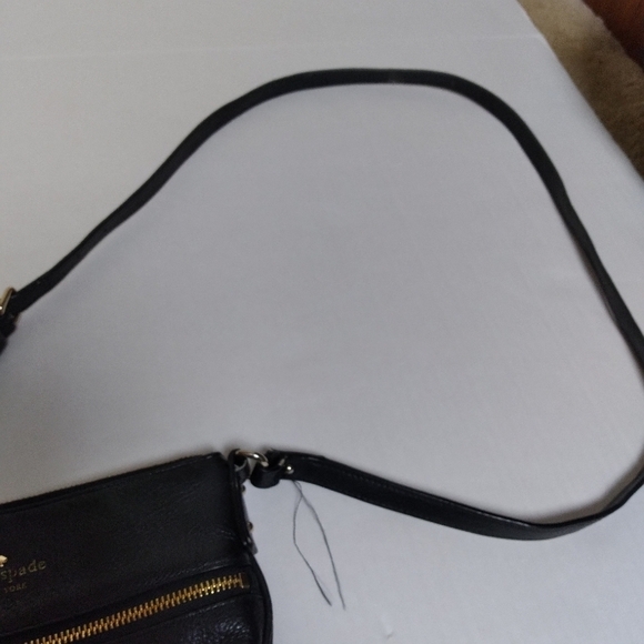 Kate Spade Black Cow Leather Crossbody Purse with Gold Tone Hardware - Picture 10 of 15